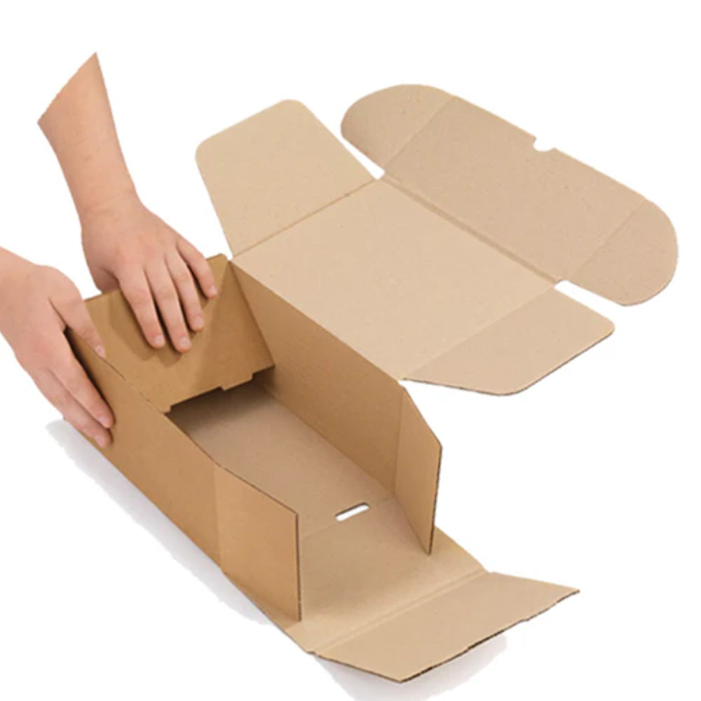 Compact Shipping Box – 23x18x6 cm, White/Brown, Corrugated Box