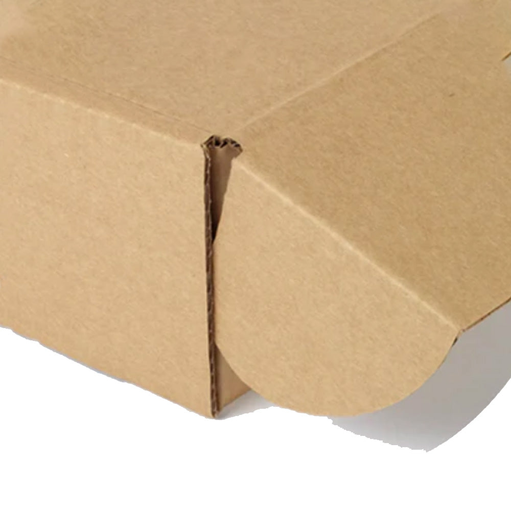 Compact Shipping Box – 23x18x6 cm, White/Brown, Corrugated Box